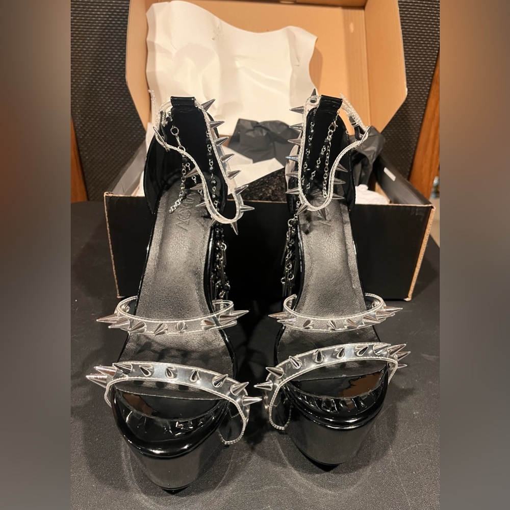 Spiked Revelation Heels - Picture 6 of 9